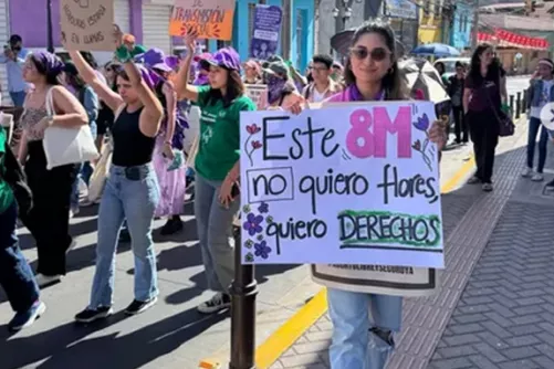 8M #PBI acompaña